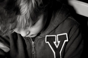 Do children with autism show emotion